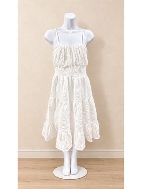 NWT - cute white summer mini dress -Medium